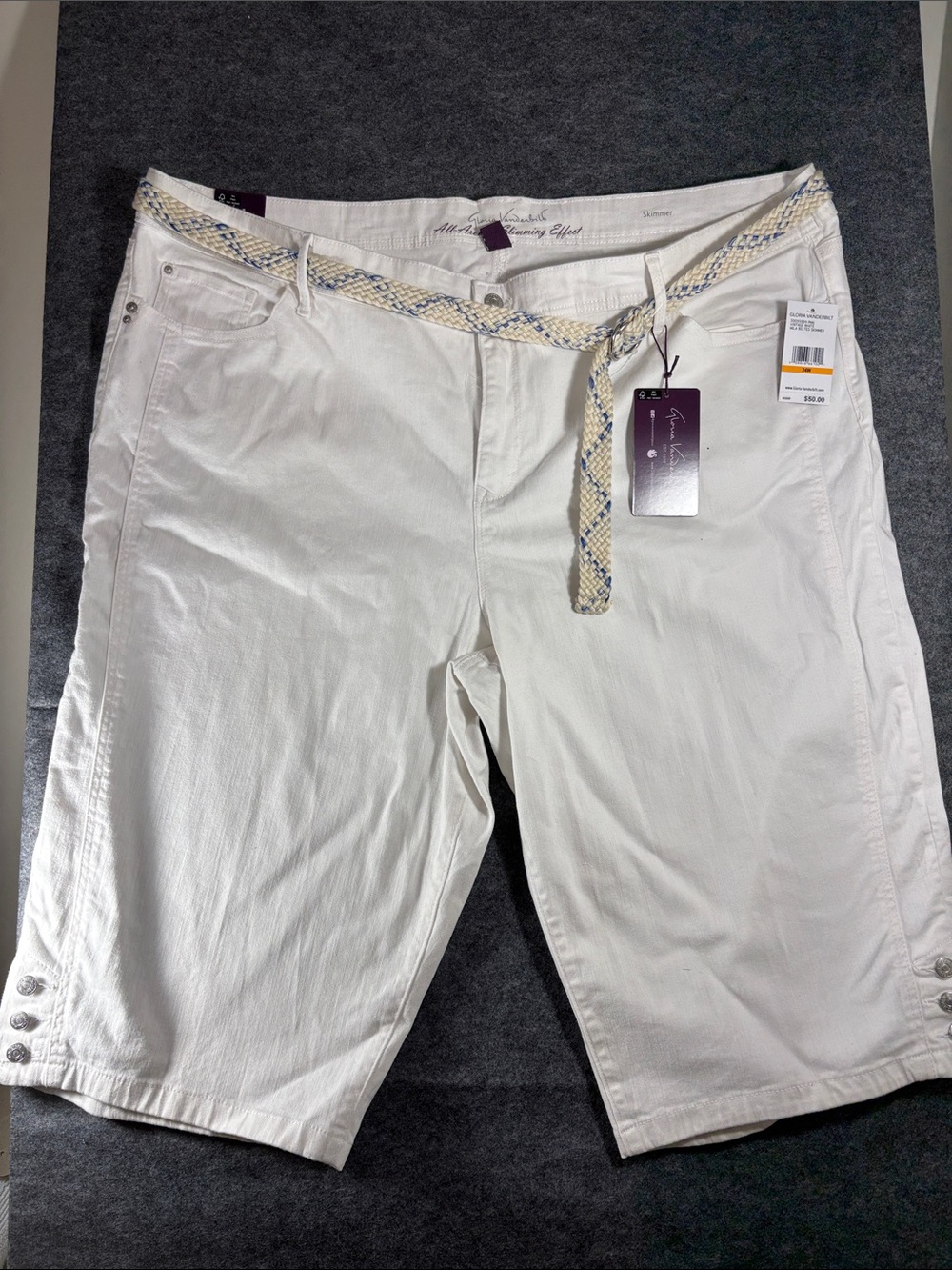 Gloria Vanderbilt White Shorts with Cream Trim Braided Belt